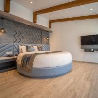 Aravian Blue Suite