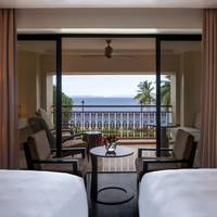 Twin Room with Club Access
