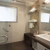 King Room - Mobility Access/Non-Smoking