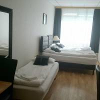 Triple Room with Shared Bathroom