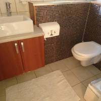 Single Room with Shared Bathroom
