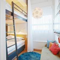 Family Studio (4 Adults + 2 Children)