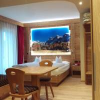 Superior Double or Twin Room with Mountain View