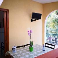 Two-Bedroom Apartment (5 Adults)