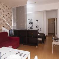 Studio (3 Adults)