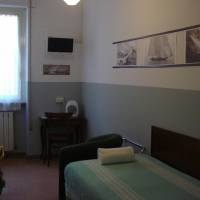 Single Room with Private External Bathroom