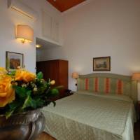 Deluxe Double Room with Balcony and Sea View