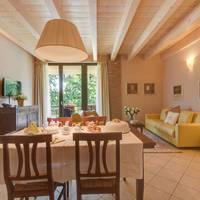 Standard One-Bedroom Apartment (4 Adults)