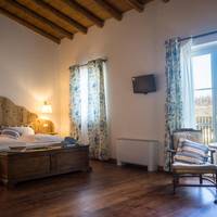 Double or Twin Room with View - Separate Building
