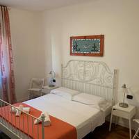 Two Connecting Double Rooms - Separate Building
