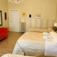 Quadruple Room with Private External Bathroom