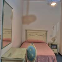 Classic Single Room