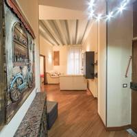 Apartment with Balcony - Separate Building