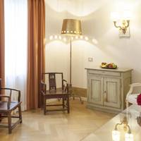 Luxury Suite with Terrace