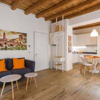Opera House - Two Bedroom apartment - Via Frattini 2
