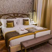 Double with french bed