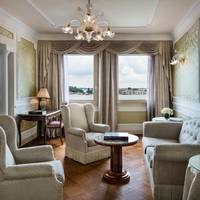 Tiziano Suite with Lagoon View 