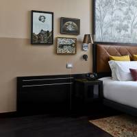 King Room - Mobility Access/Roll in Shower - Non-Smoking