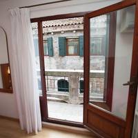 Double Room with French Bed and Terrace