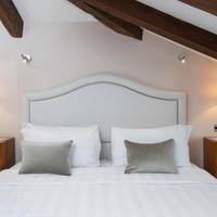Deluxe Double or Twin Room with City View