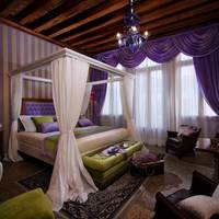 Superior Room with canal view
