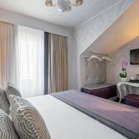 Terrace Suite with Jacuzzi