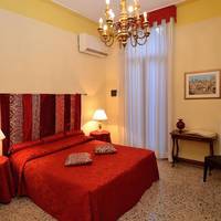 Two Bedroom Apartment - Calle dei Stagneri