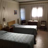 Twin Room with Private External Bathroom