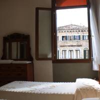 Triple Room with Private External Bathroom