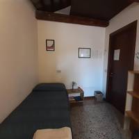 Single Room with Shared Bathroom