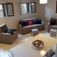 Two-Bedroom Apartment Split Level with Canal View
