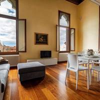 Apartment - Split Level