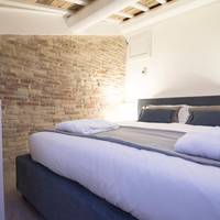 Deluxe Double Room with Bath-Split Level 