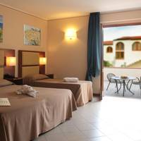 Comfort Triple Room