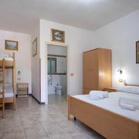 Economy Quadruple Room