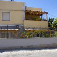 One-Bedroom Apartment (4 Adults)