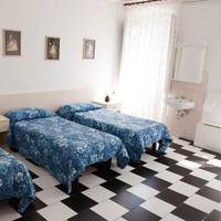 Triple Room with Shared Bathroom