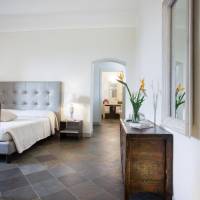 Deluxe Queen Suite