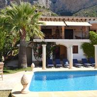 Villa with Private Pool