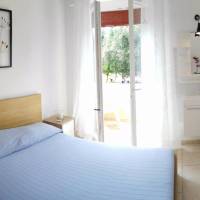 Single Room with Private External Bathroom