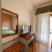 Double or Twin Room with Lateral Sea View