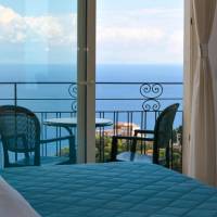 Double or Twin Room with Balcony and Sea View