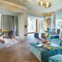 Suite with Private Pool