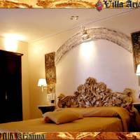 Double Room with Private External Bathroom