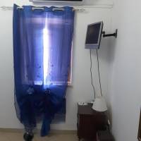 Single Room with Shared Bathroom