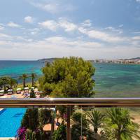 Double or Twin Room with Sea View
