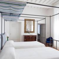 Large Double or Twin Room