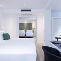 Superior Quadruple Room with Hill View