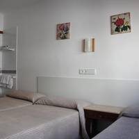Triple Room with Shared Bathroom