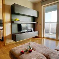 One-Bedroom Apartment with Balcony (4 Adults)